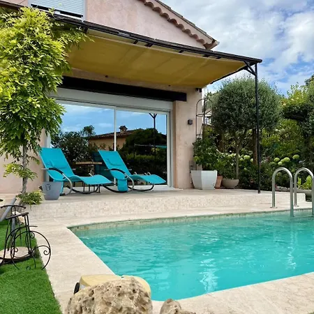 Family Augflor With Pool And Garden Кань-сюр-Мер