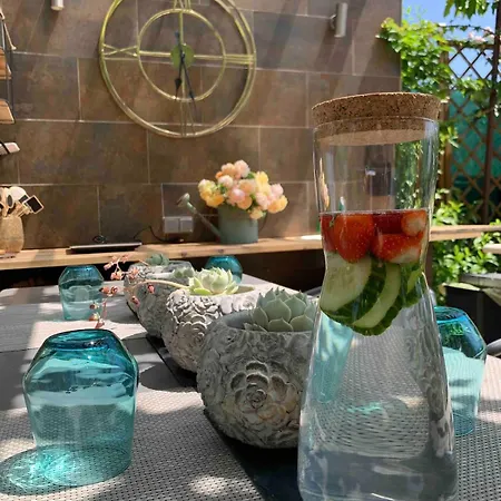 Family Augflor With Pool And Garden Вилла *